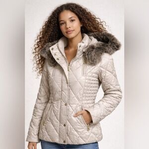 Laundry by Design Quilted Puffer Jacket Faux Fur Hood Cream Womens Small‎